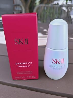 SK-II Genoptics Infinitaura Brightening Serum - Full Size